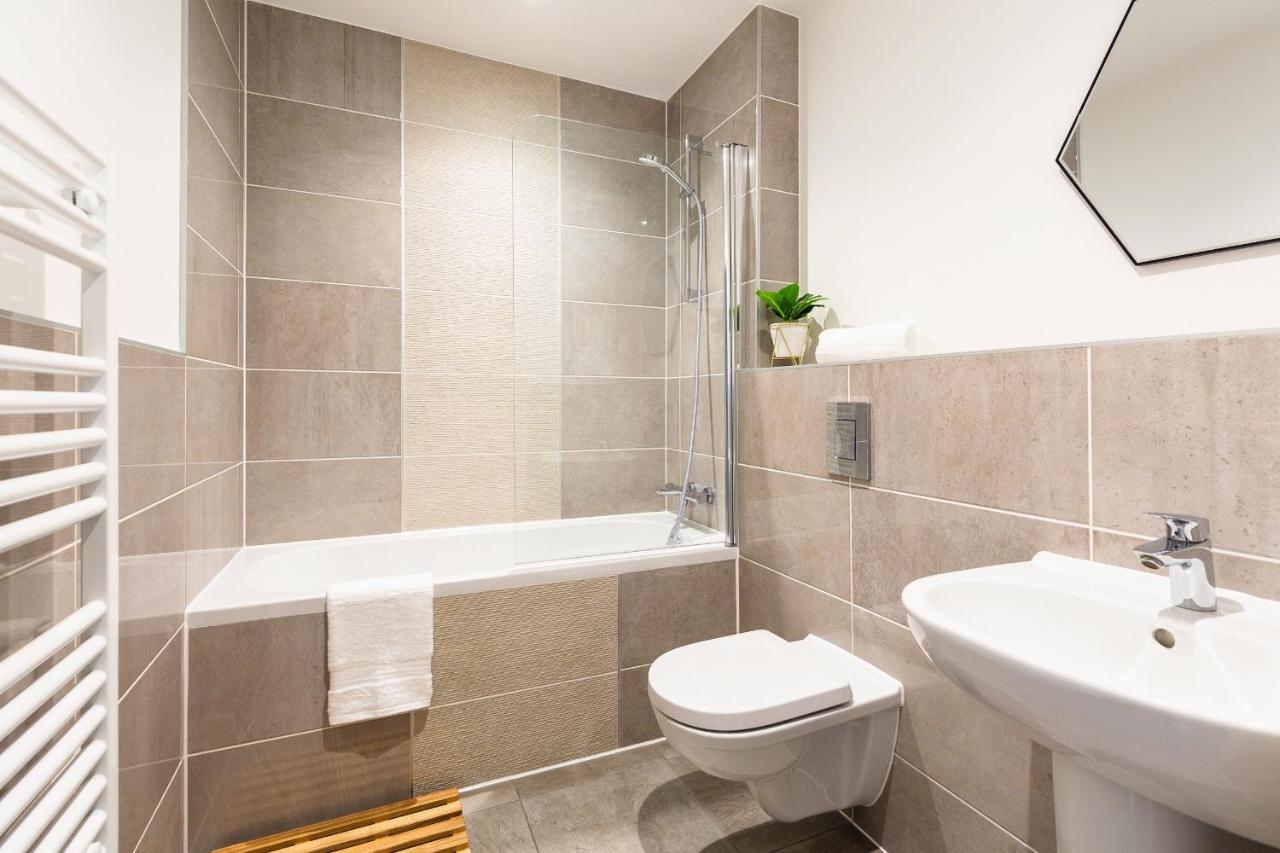 City Centre - Free Parking - Stylish 2 Bedroom Apartment Bristol Kültér fotó