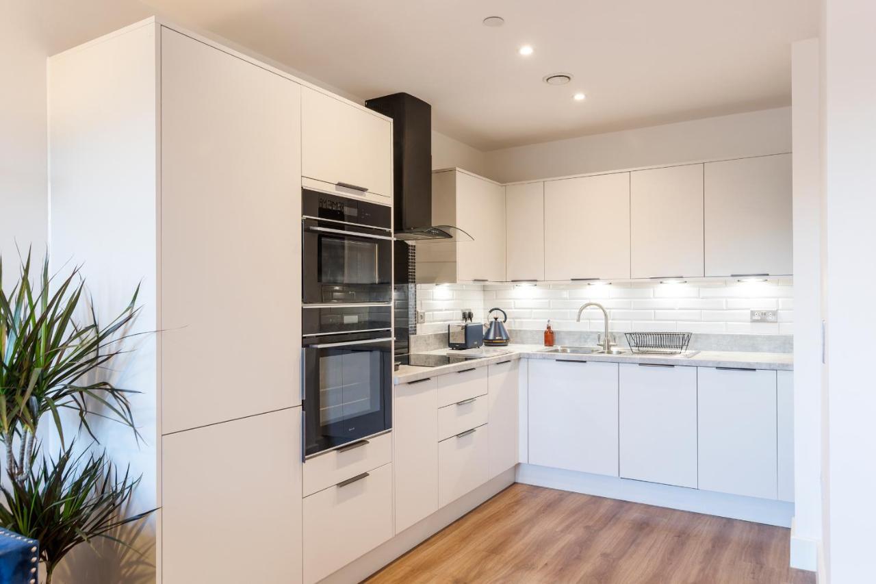 City Centre - Free Parking - Stylish 2 Bedroom Apartment Bristol Kültér fotó